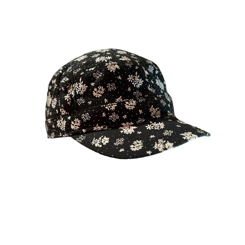 Woman’s Black Floral Pattern Baseball Cap Cap Hat